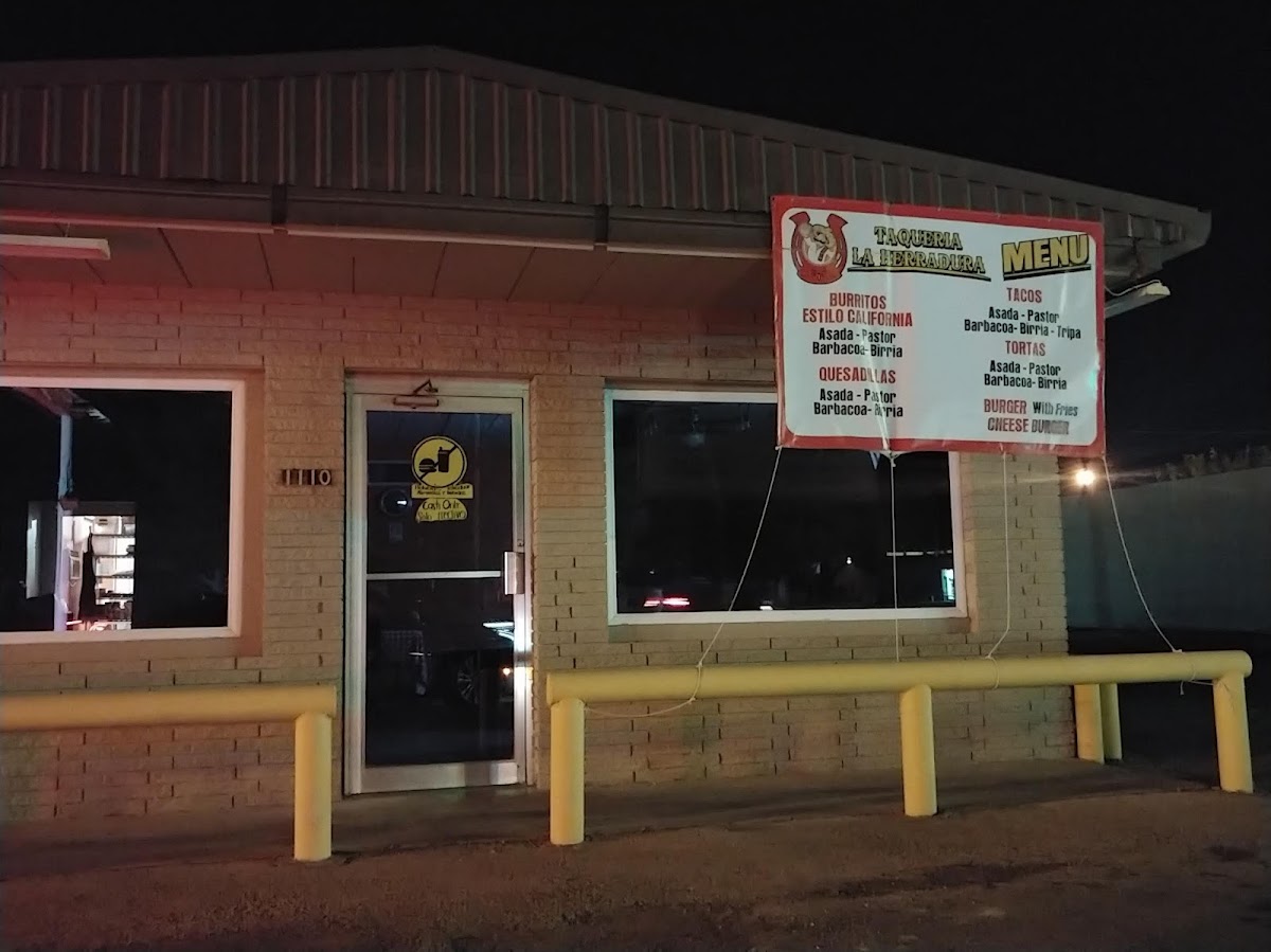 Taqueria Dos Hermanoz