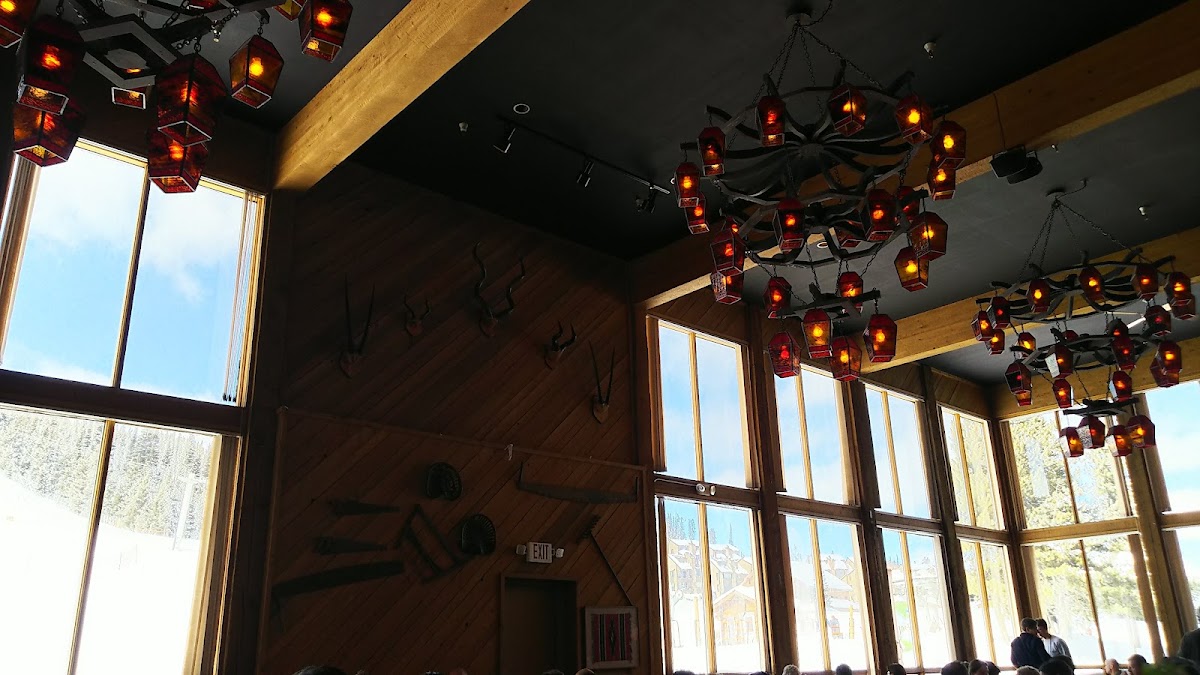Huntley Dining Room