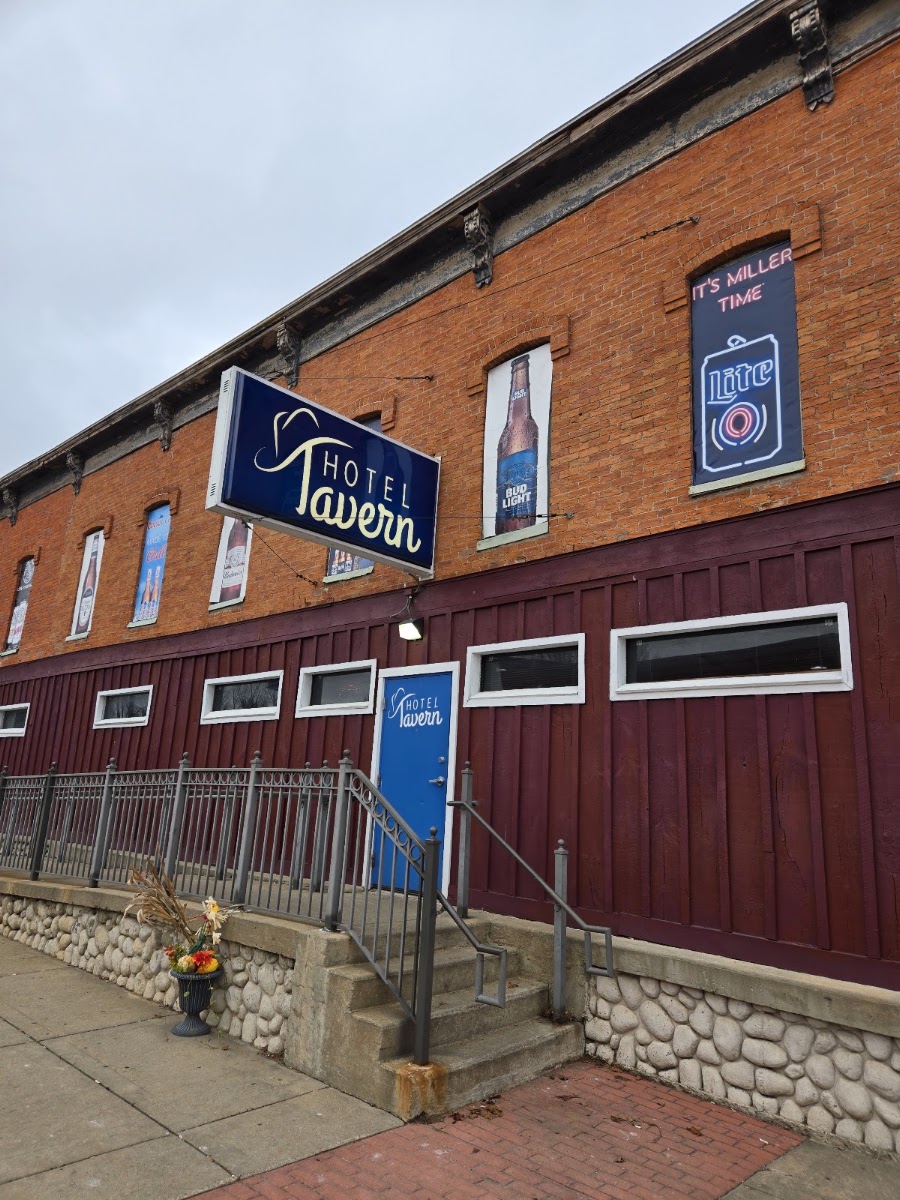 Hotel Tavern