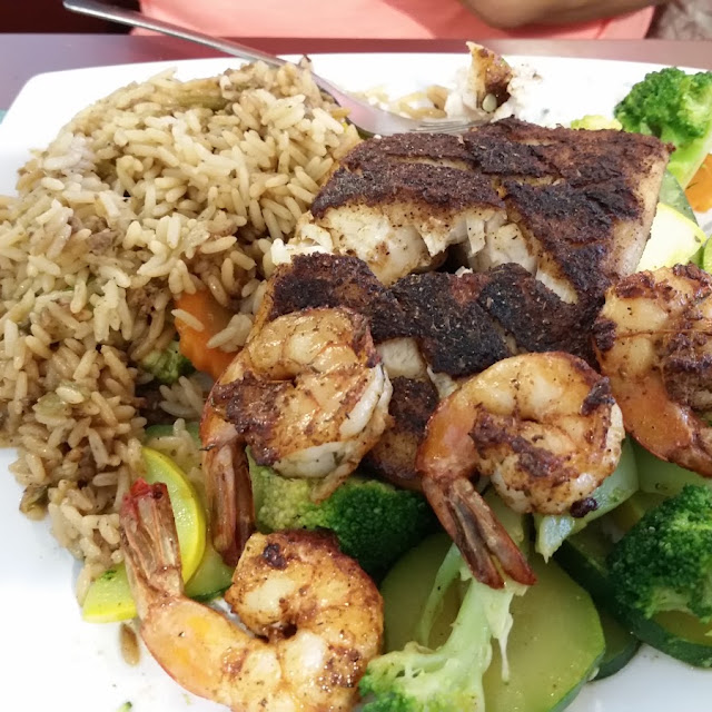 8 Oz Sirloin & 3 Shrimp