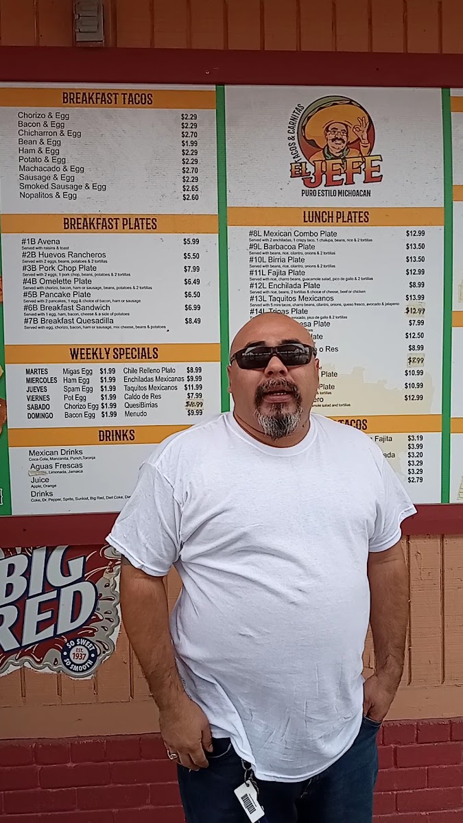 Tacos y Carnitas “El Jefe” menu board