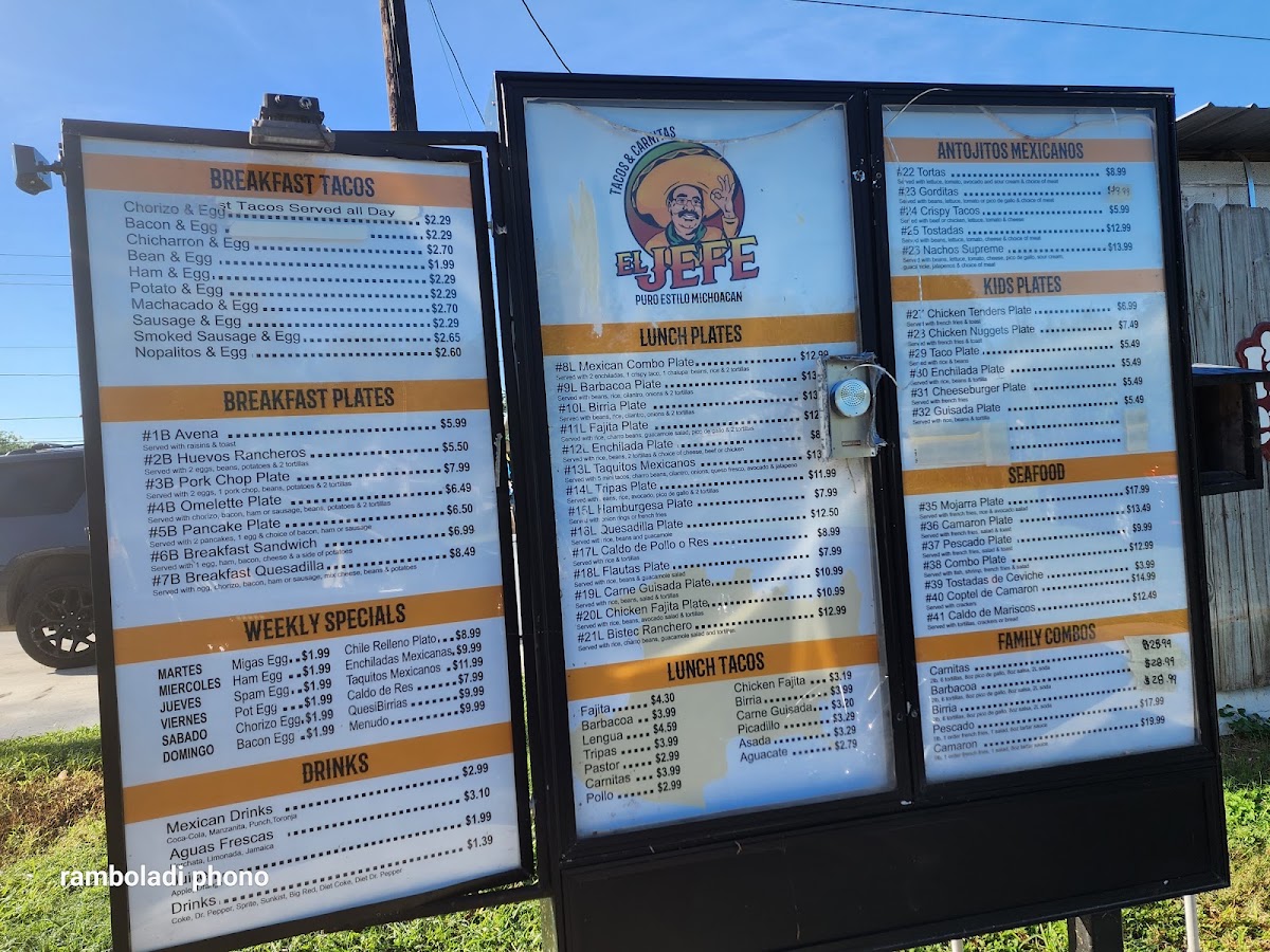 Tacos y Carnitas “El Jefe” menu board