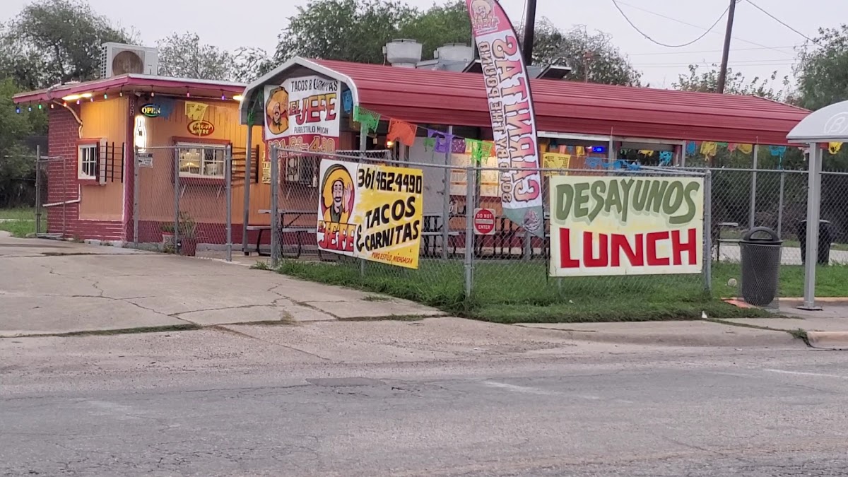 Tacos y Carnitas “El Jefe”