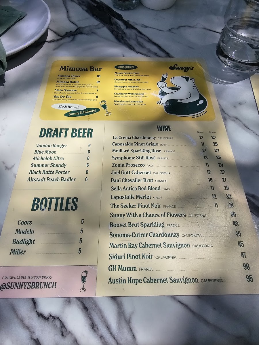 Sunny's menu board