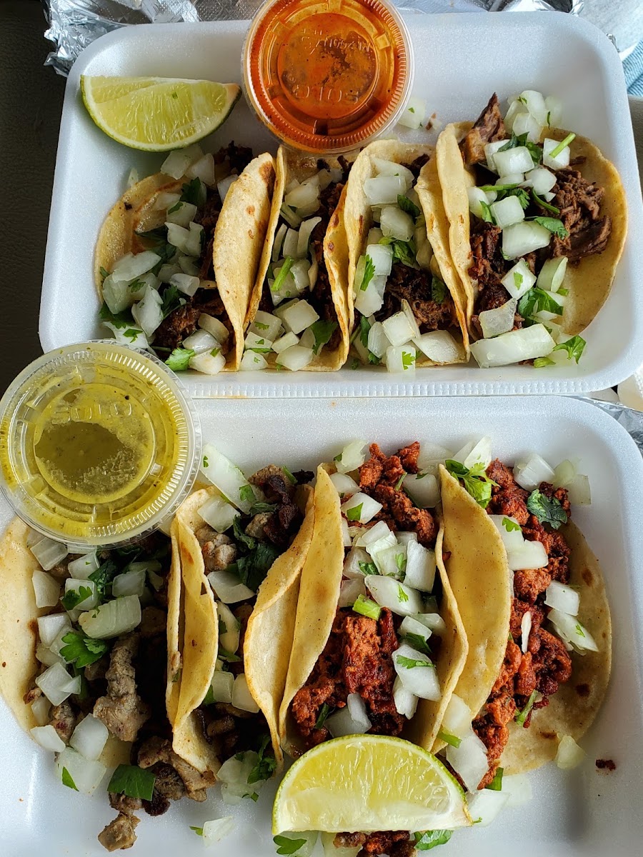 Nin's 5 Tacos