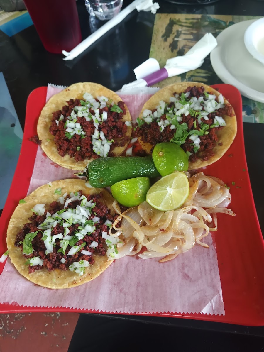 El Tenampa Taqueria & Groceries