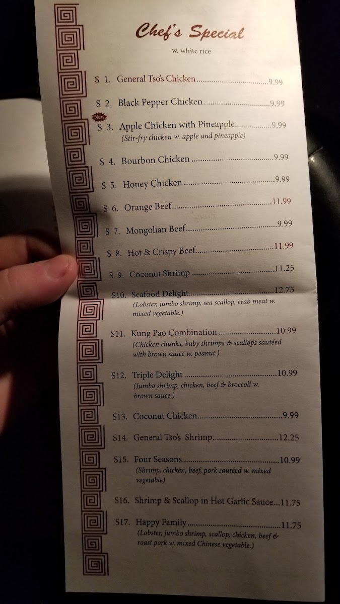 Lucky Dragon menu board