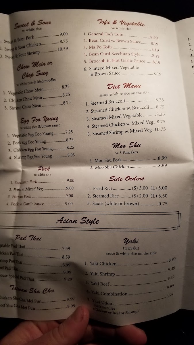 Lucky Dragon menu board