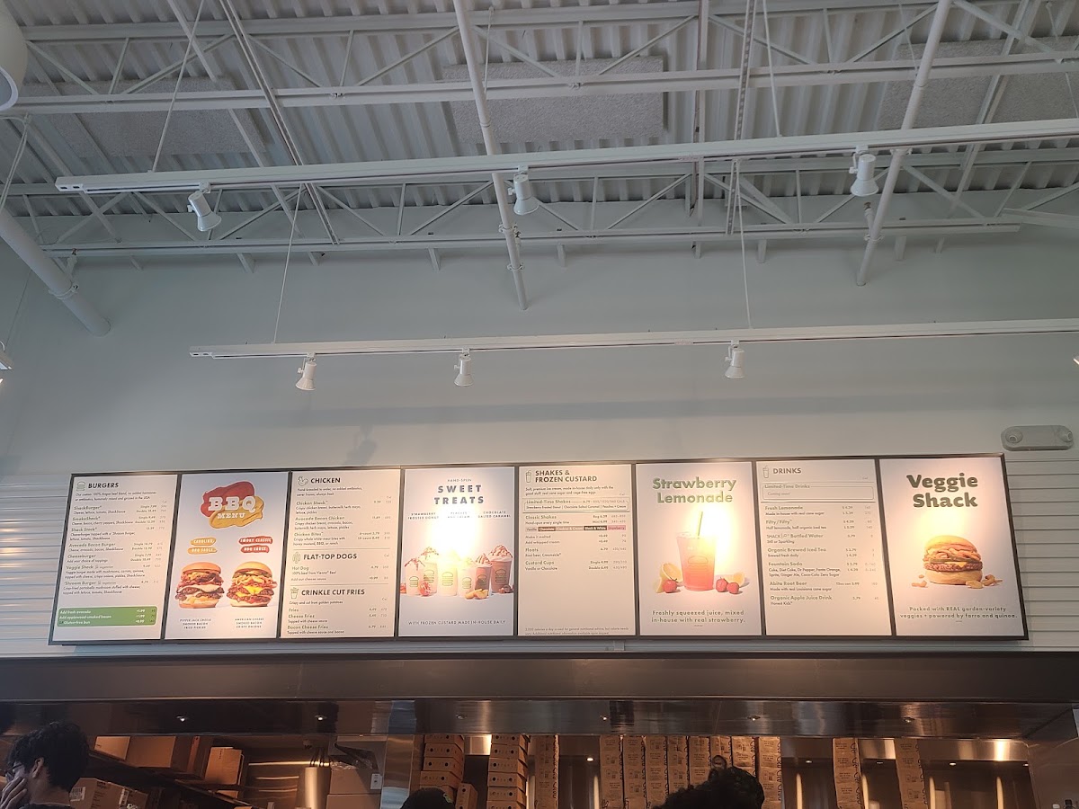Shake Shack Stamford menu board