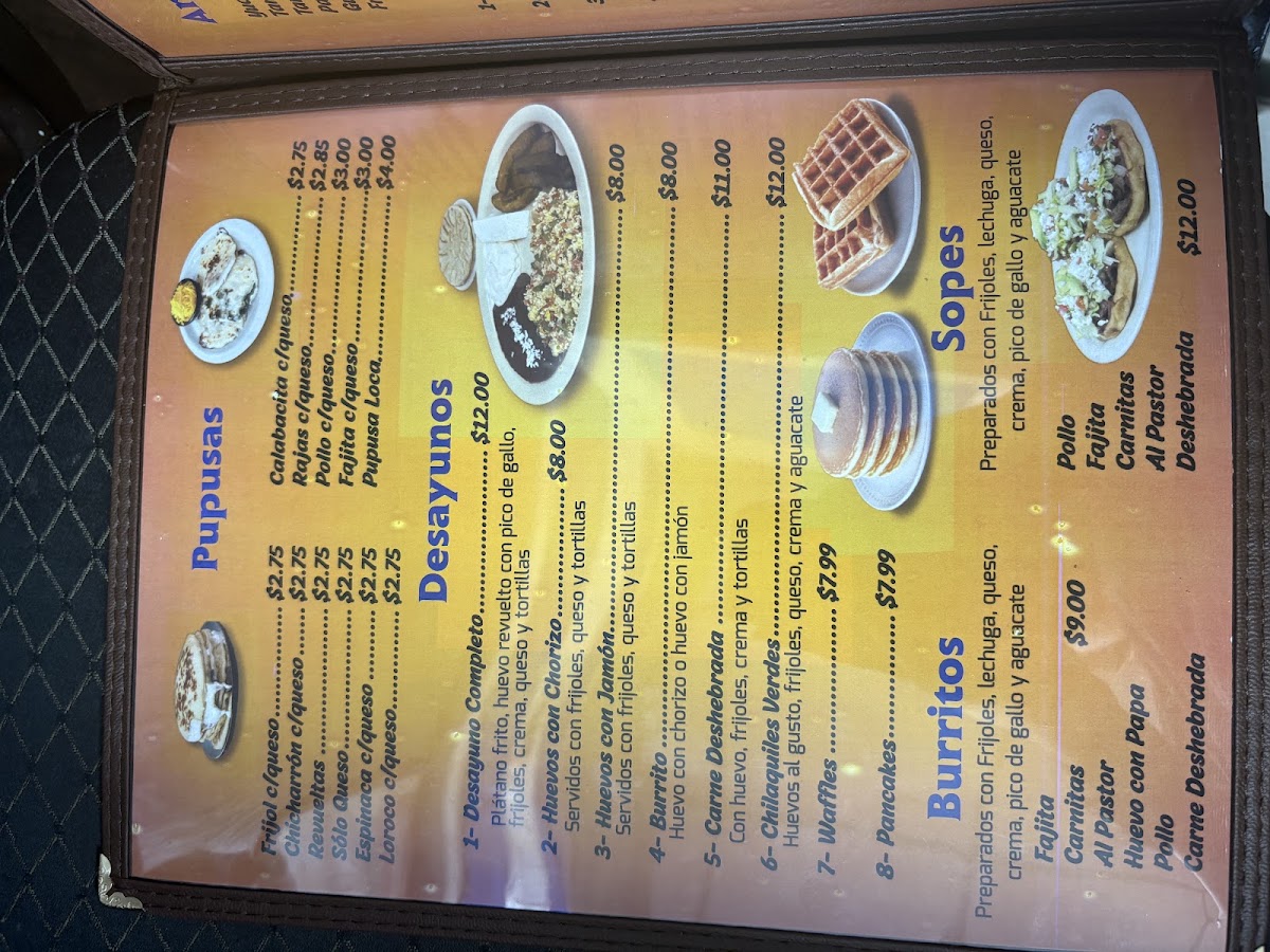 Restaurante Tres Hermanas #2 menu board