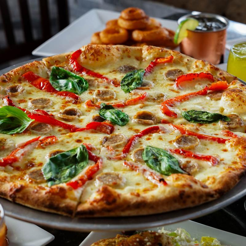 Kings Brick Oven Pizza & Pub
