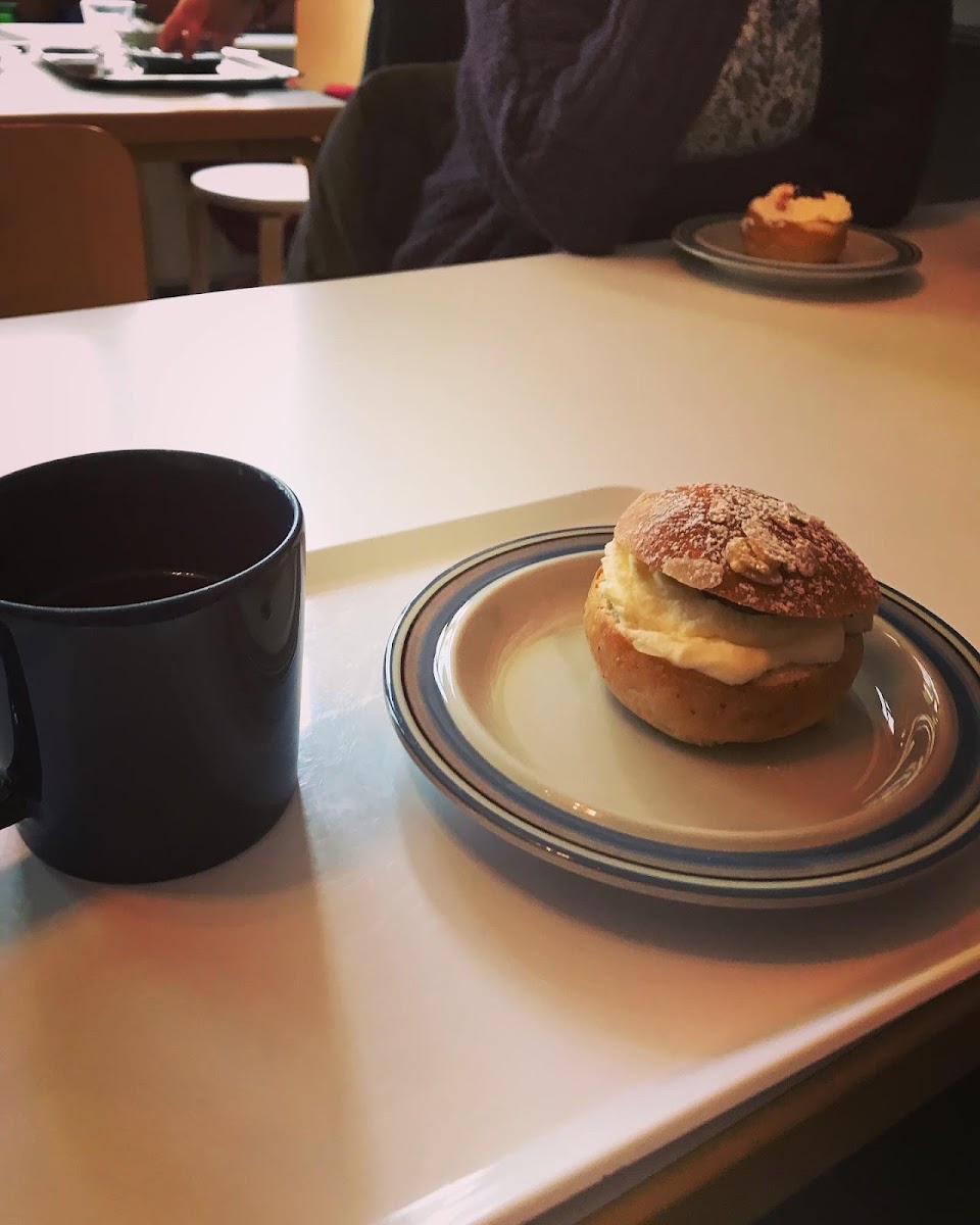 Merimieskirkon Kahvila