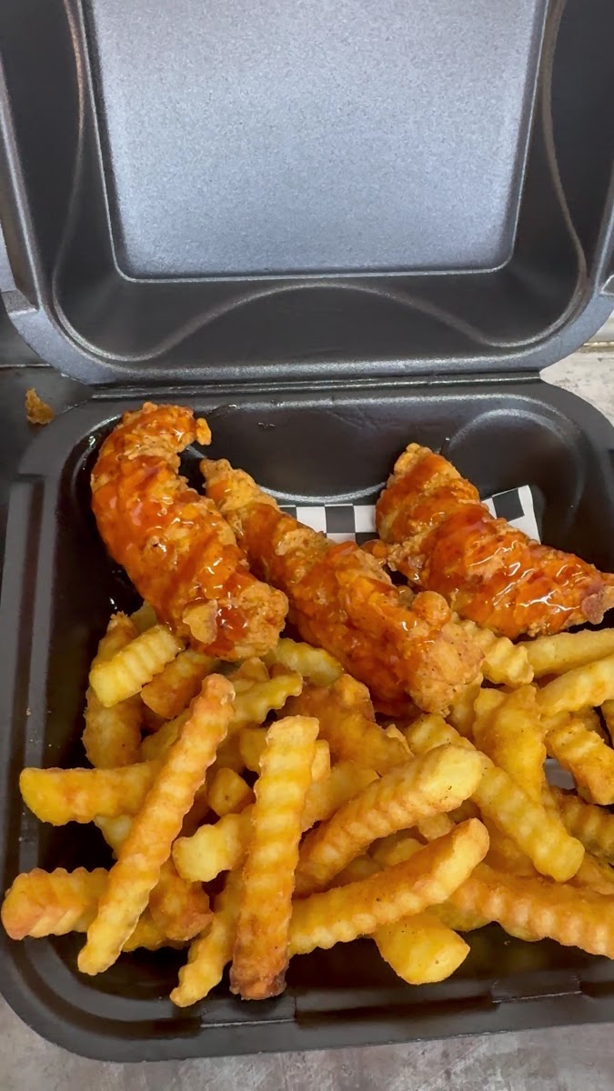 Wingz and Yak