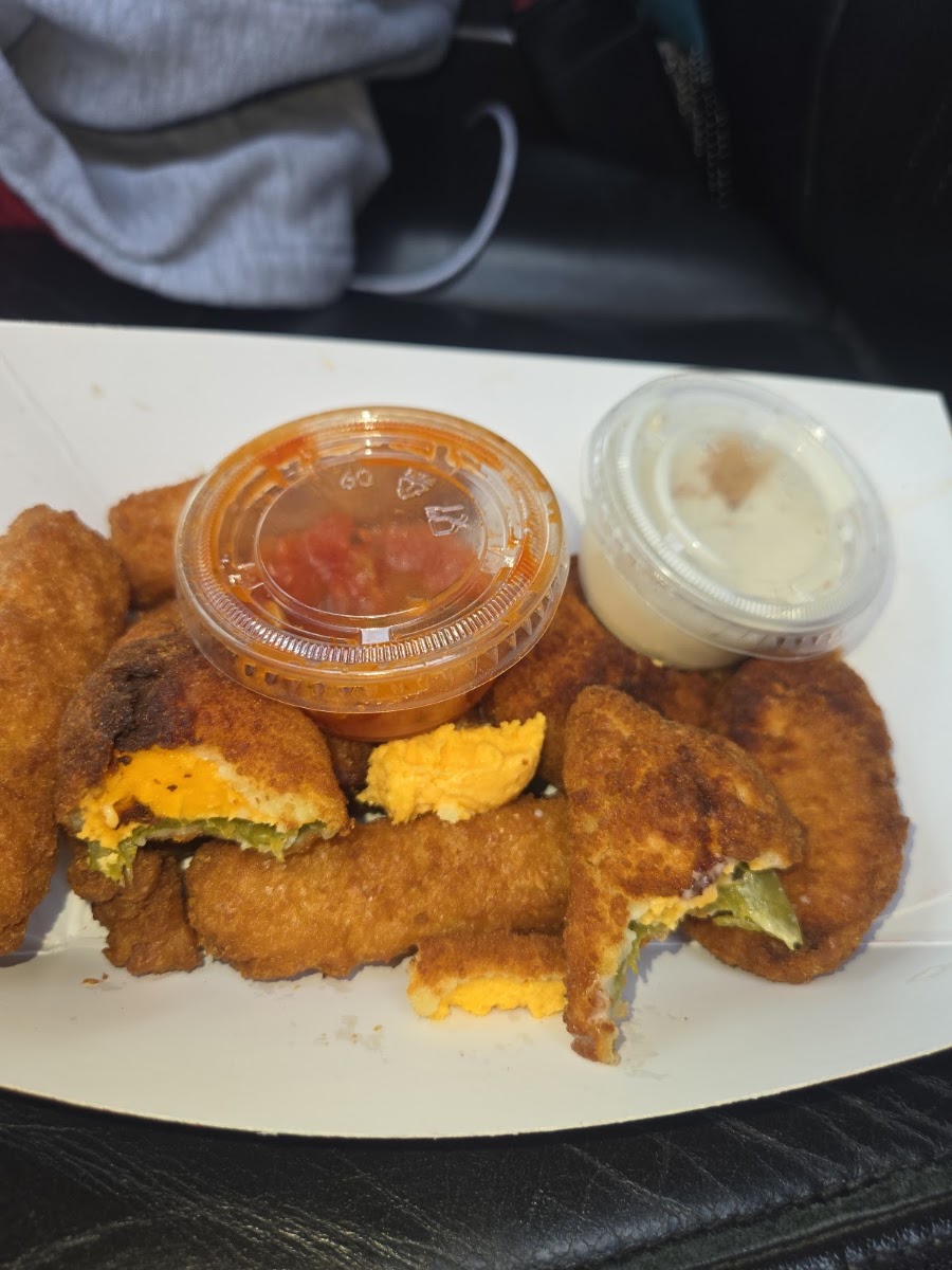 Wingz and Yak