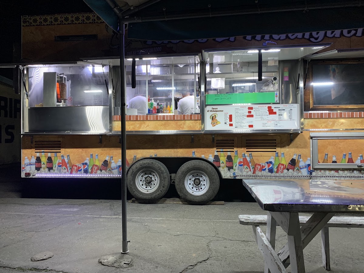 El HIDALGUENSE TACOS TRUCK