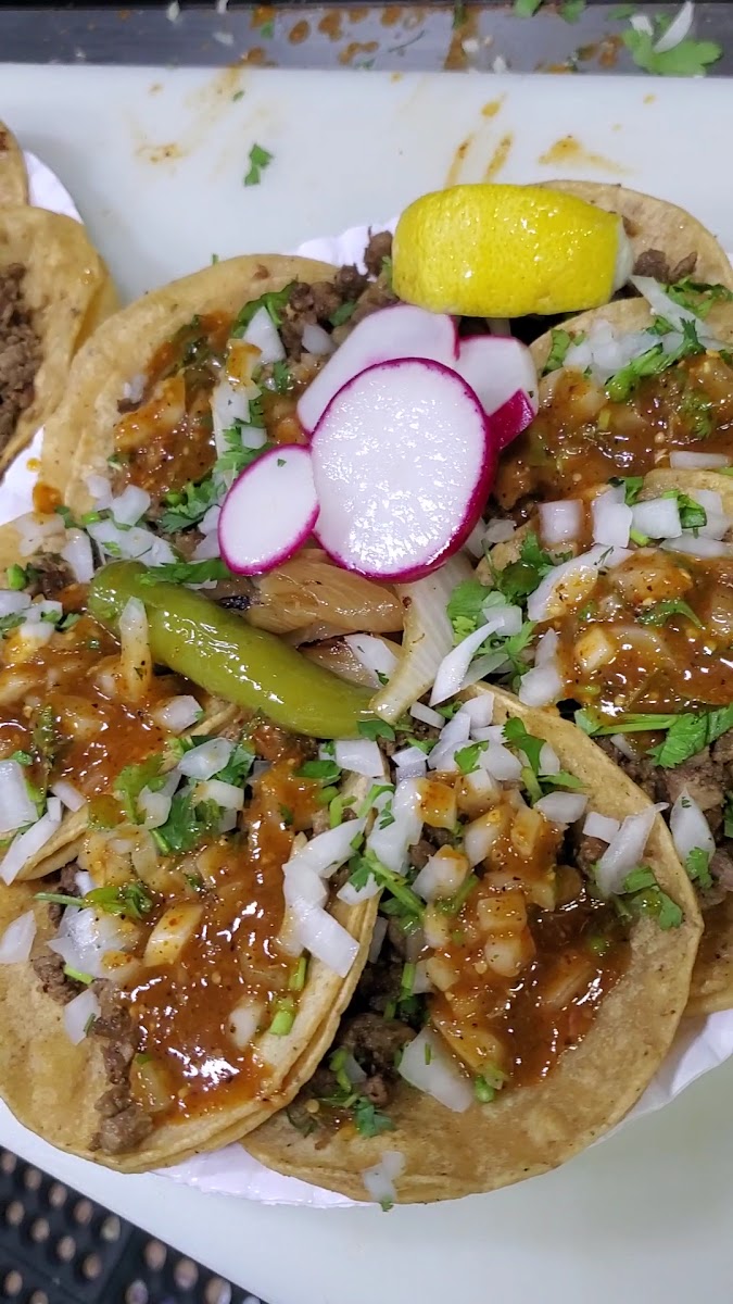 El HIDALGUENSE TACOS TRUCK