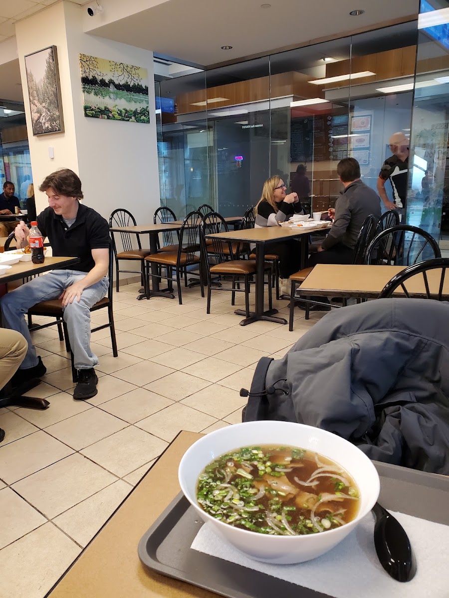 Mai-Lam Vietnamese Restaurant