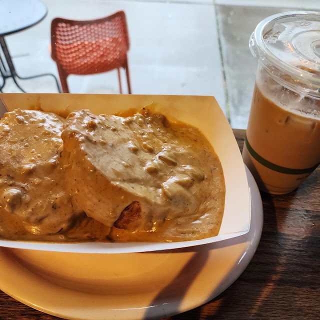 Biscuit and Gravy