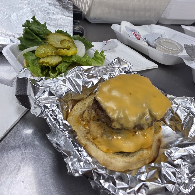 Bayou Classic Cheese Burger
