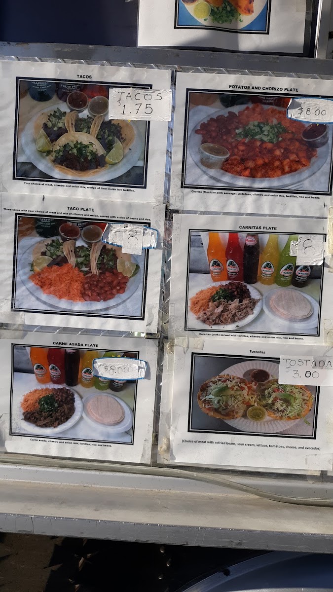 Tacos La Guelaguetza 2 menu board