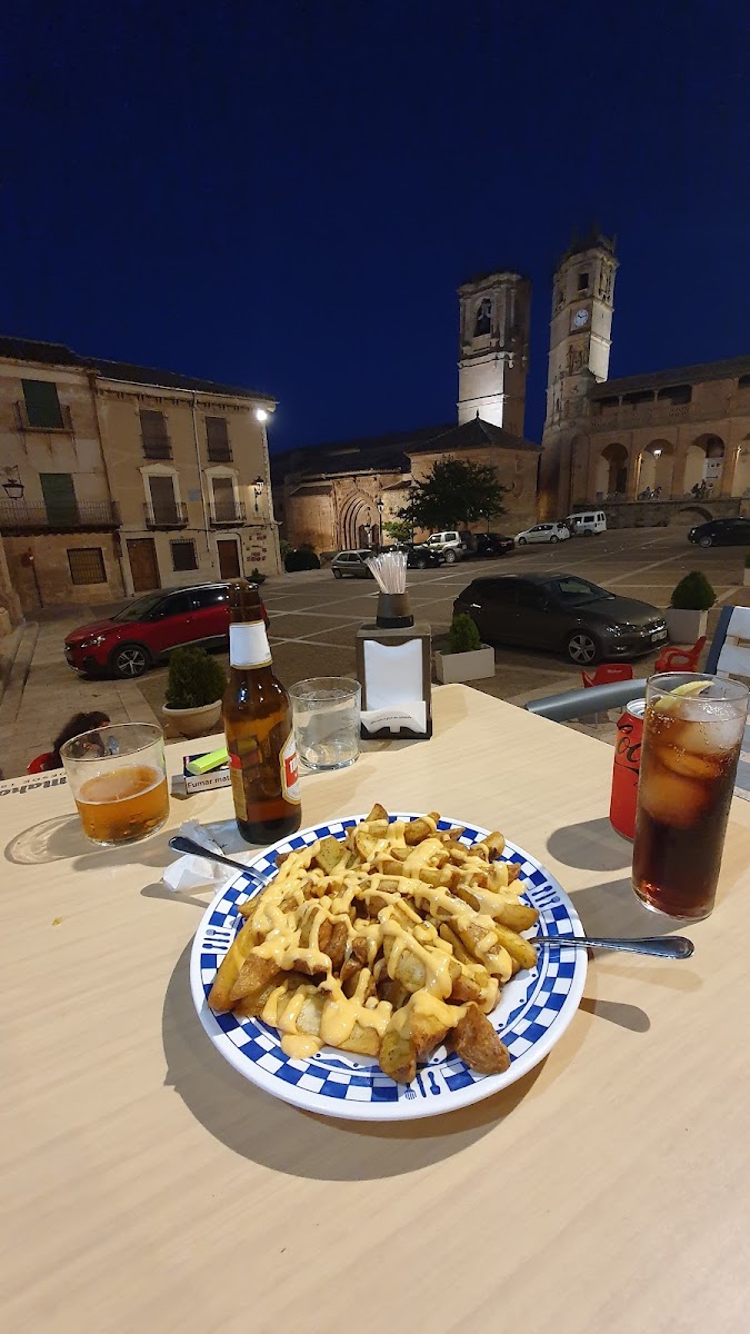 Regateria Cañas Y Copas