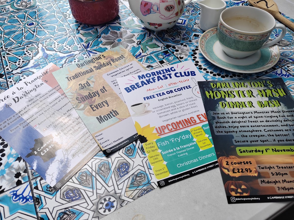 Darlington's Tea & more menu board