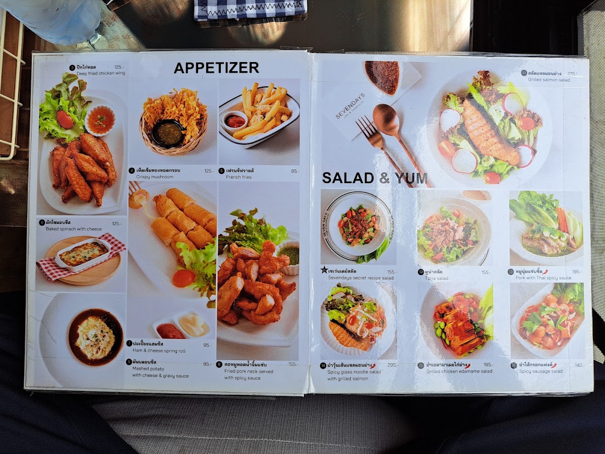 SEVEN DAYS Cafe menu board