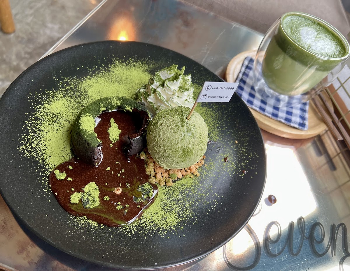 SEVEN DAYS Cafe