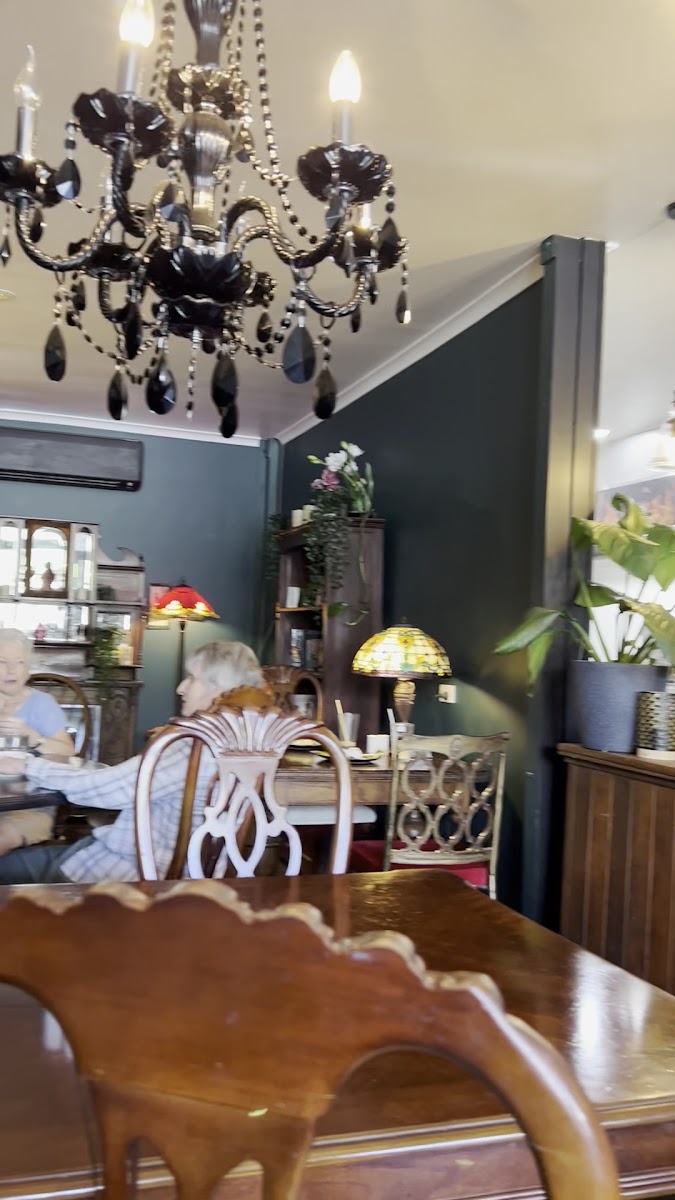 The Black Cat Eatery