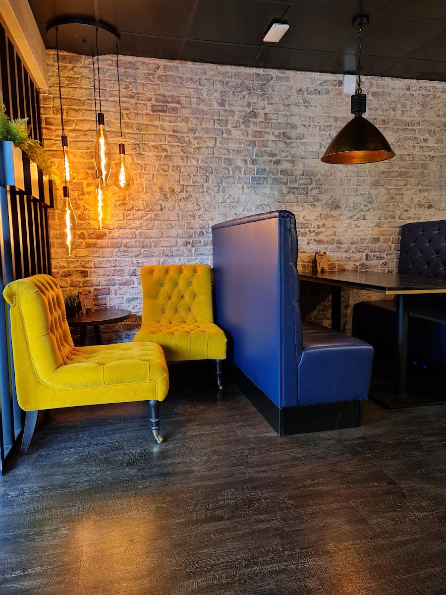HomeGround Café MK