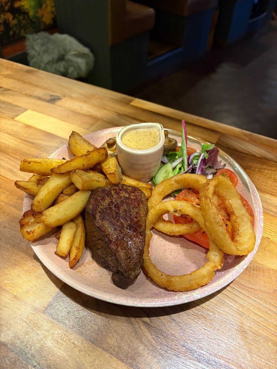 Carsons Cafe Bar