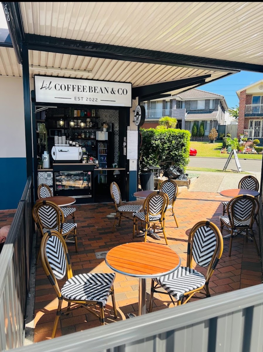 Lil Coffee Bean & Co