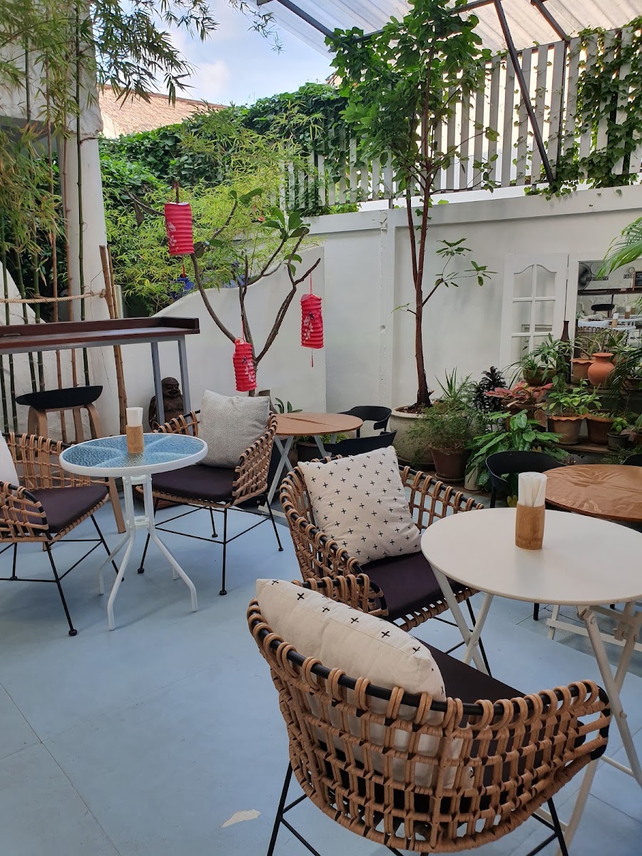 Coffee Connextions Cafe & Rooms