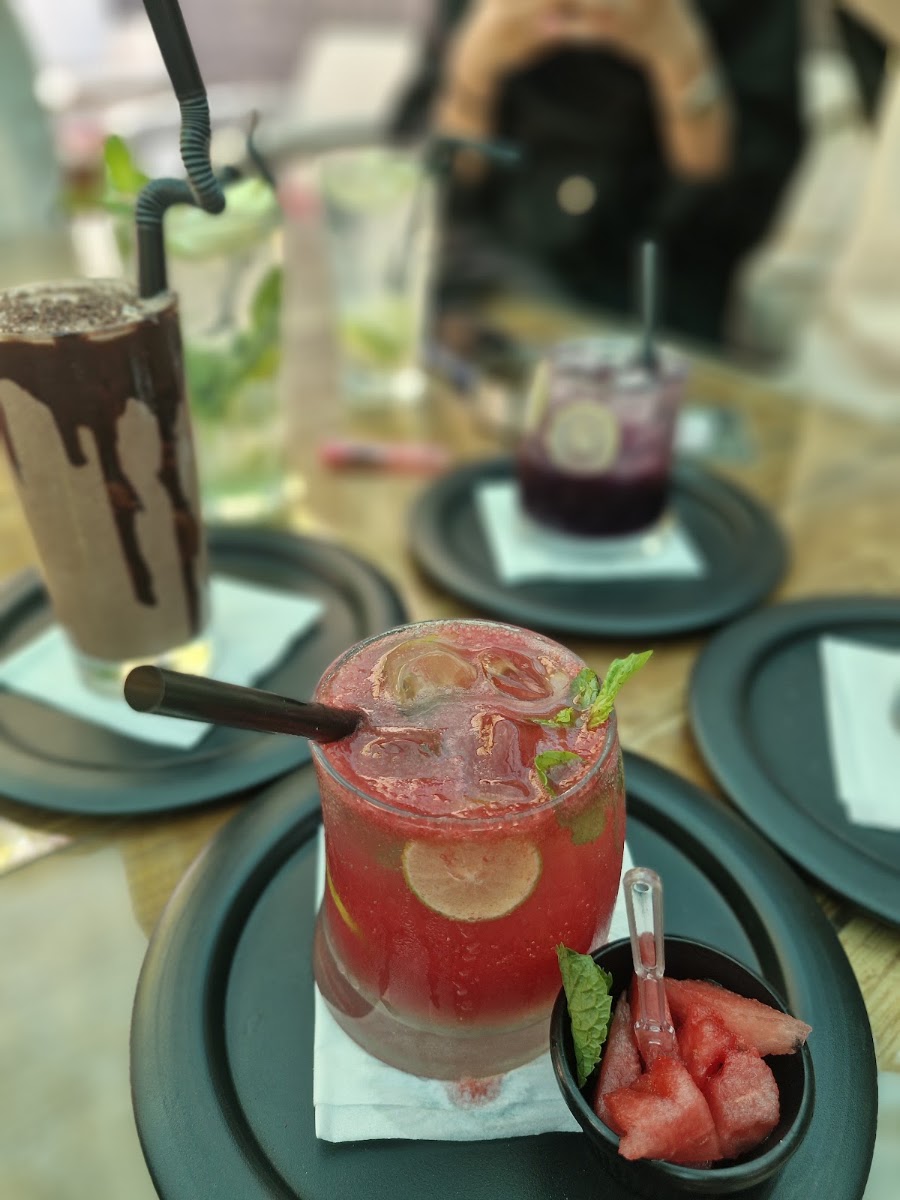 Chicka Cafe Restaurant