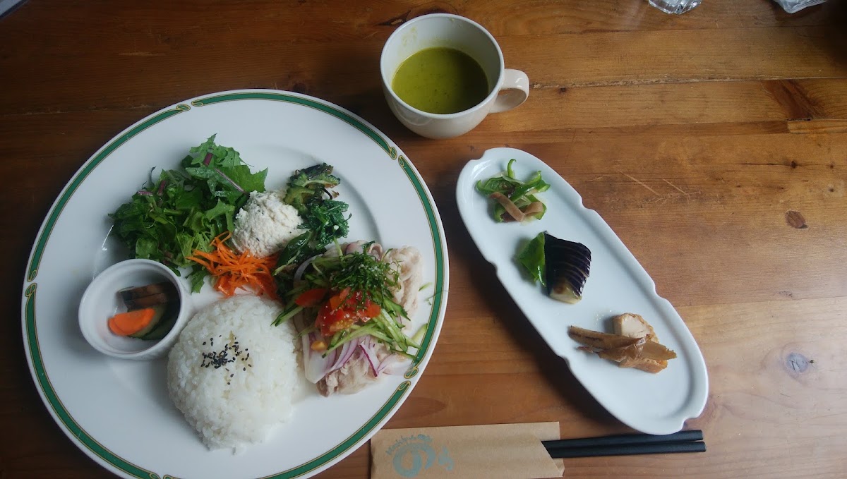 Healthy Cafe Nora