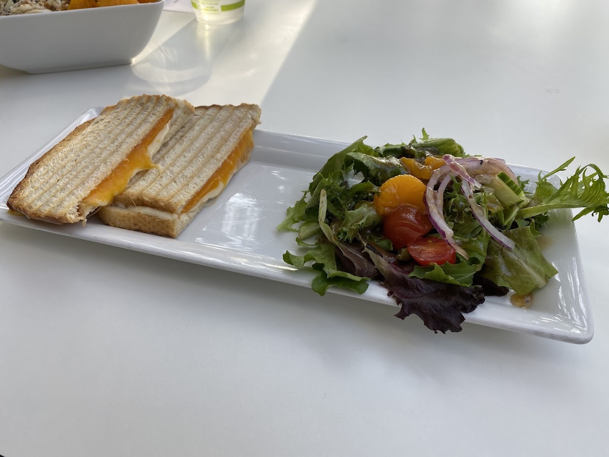 Cloud Bistro