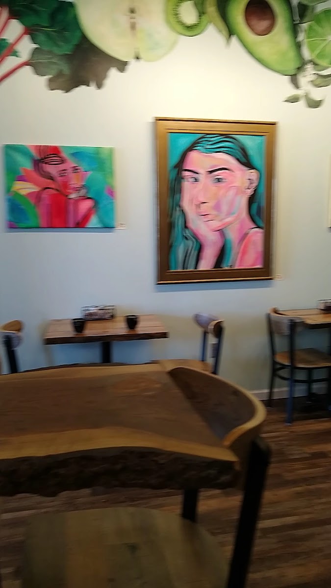 Kornerstone Cafe & Juice Bar Larkin