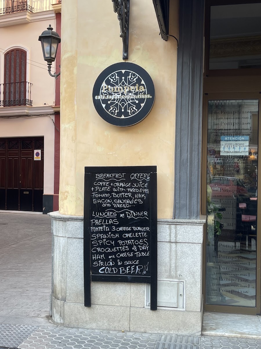 Pompeia Cafe menu board