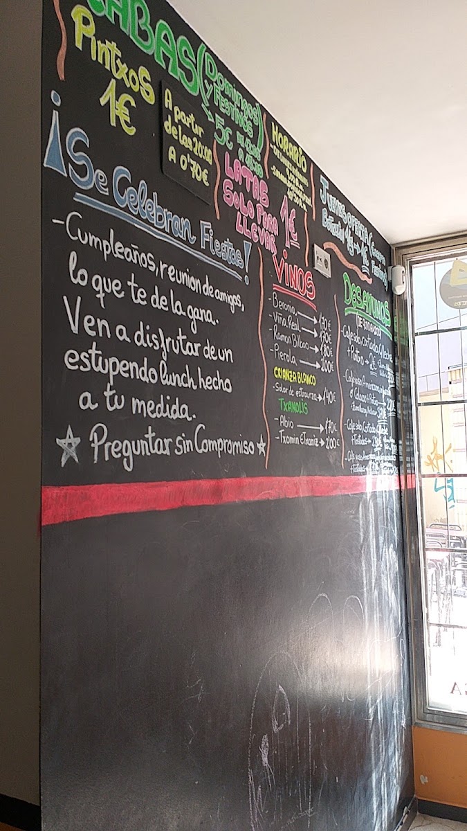 Cafeteria Beluga menu board