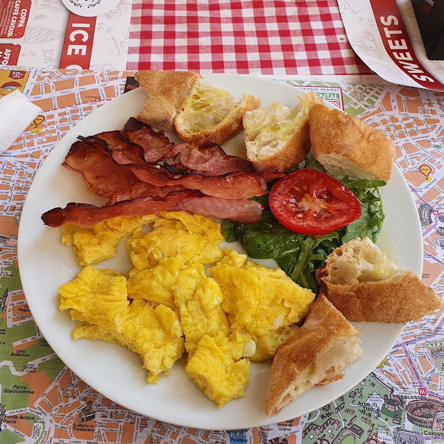 American Breakfast