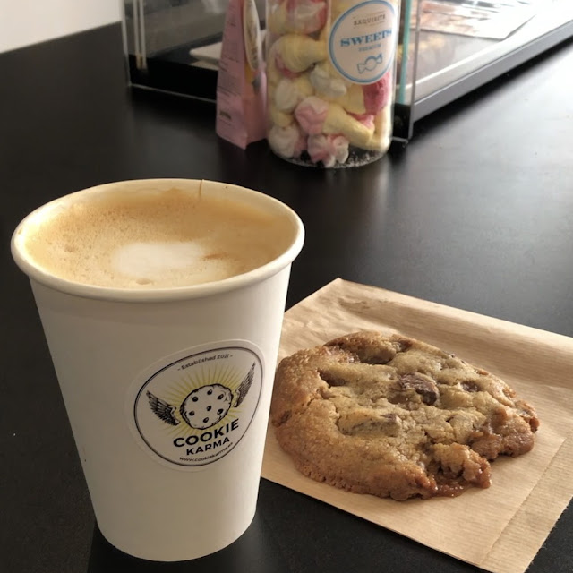 Capuccino Con Galleta de Salted Caramel