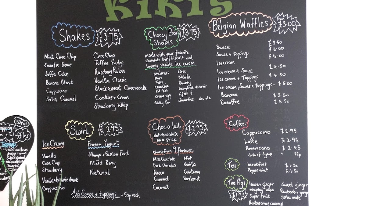KiKi's cafe and juice bar menu board