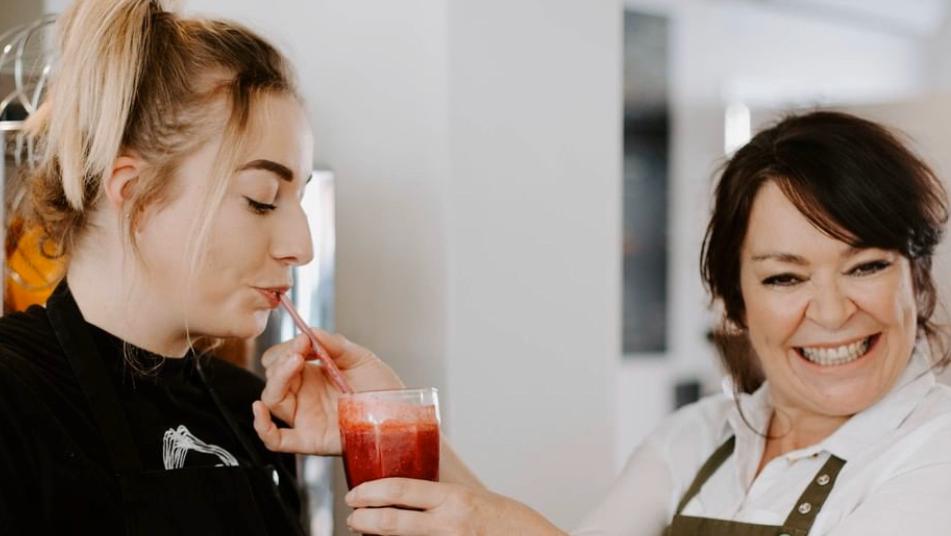 KiKi's cafe and juice bar
