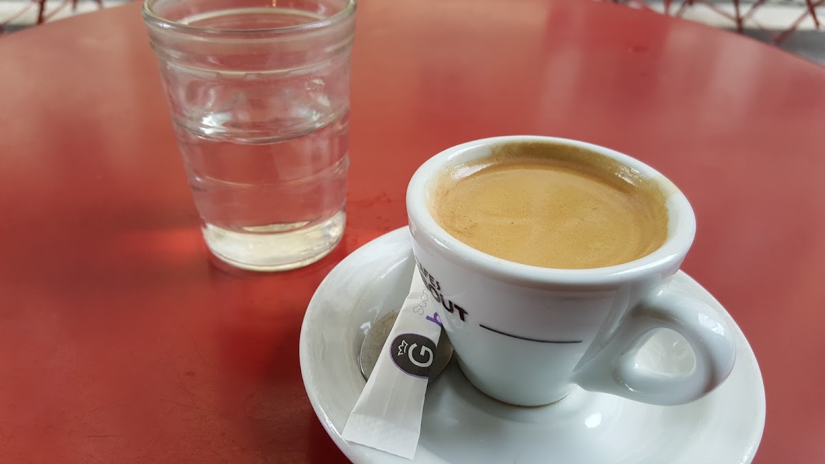 Cafés Debout