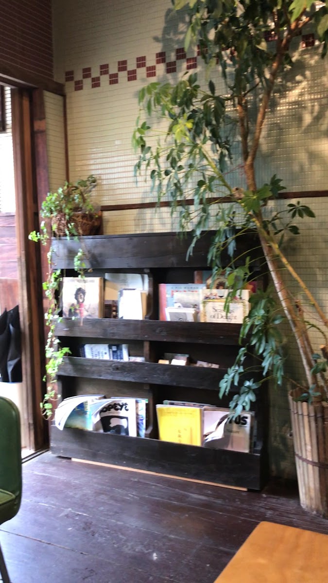 Mill Coffee & Stand