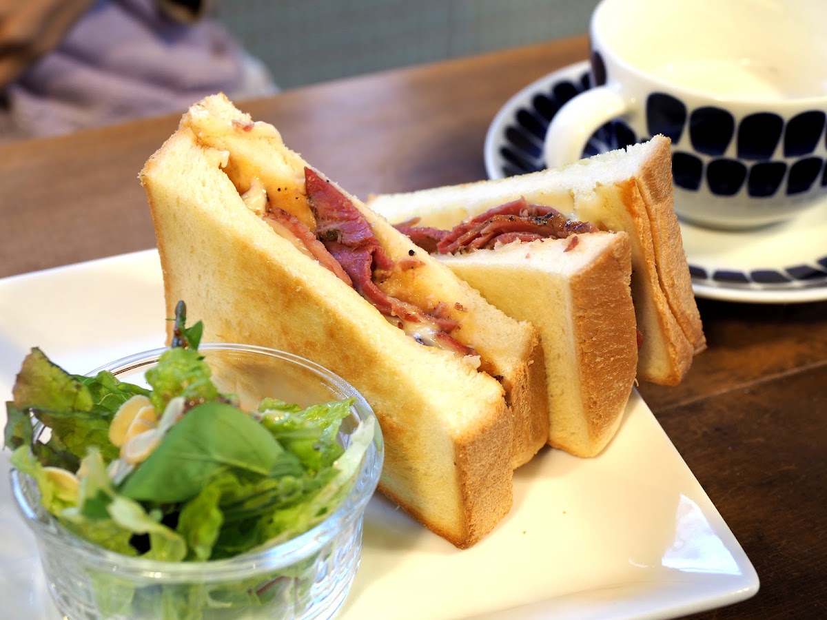 Mill Coffee & Stand