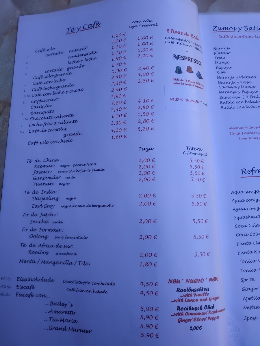 Café der besonderen Art menu board