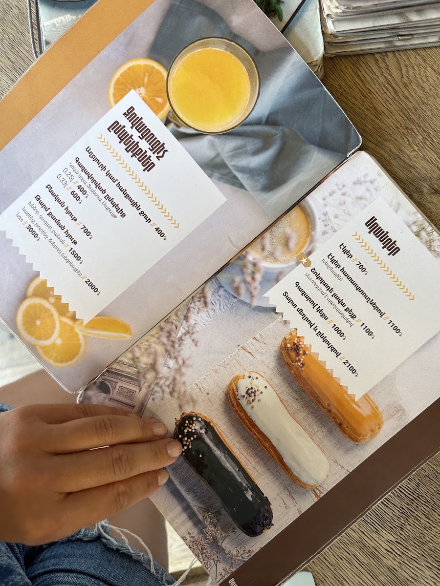 Brioche menu board