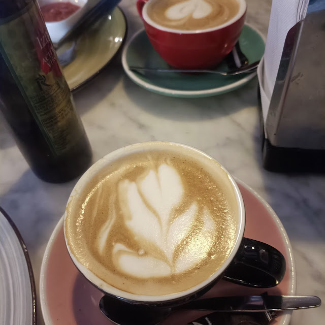 Café Con Leche