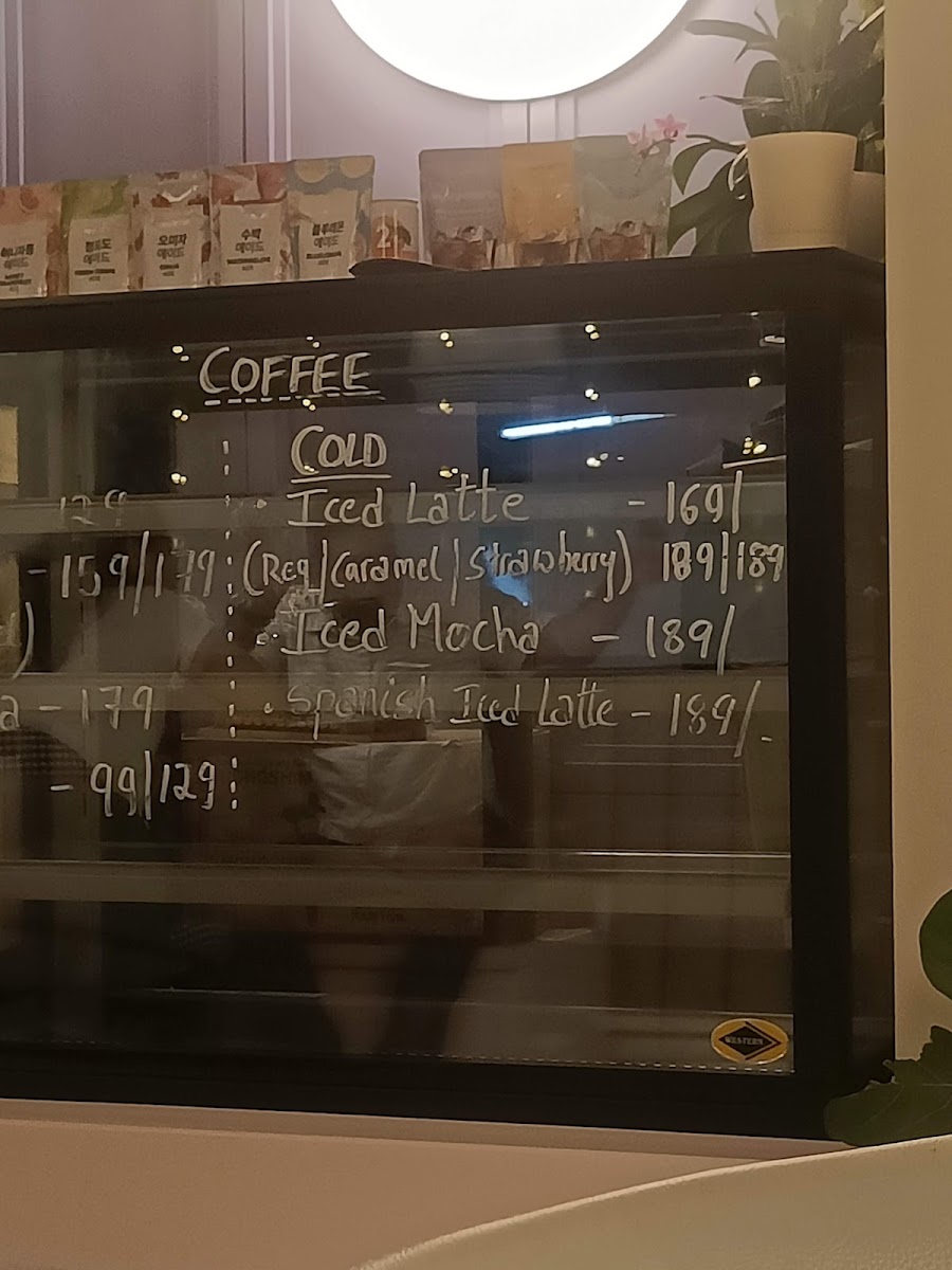 The Noodles Cafe x D'ill Coffee House menu board